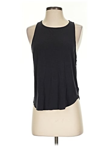 Gap Fit Sleeveless T-Shirt (view 1)