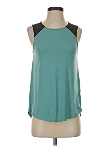 The North Face Sleeveless T-Shirt (view 1)