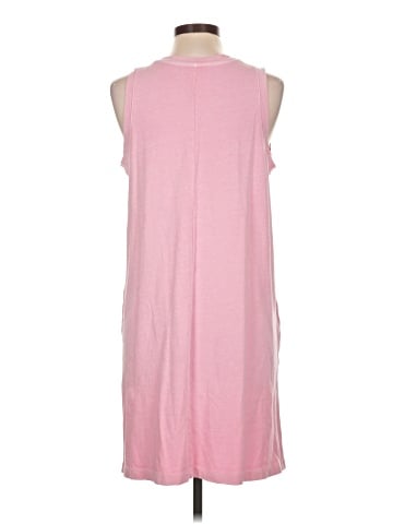 Old Navy Casual Dress (view 2)