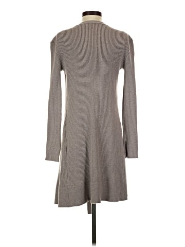 WAYF Cardigan (view 2)