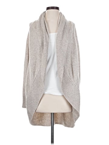 Kinross Cardigan (view 1)
