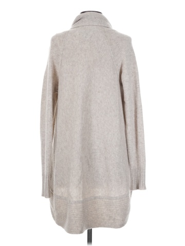 Kinross Cardigan (view 2)