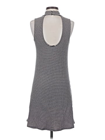 American Eagle Outfitters Casual Dress (view 2)