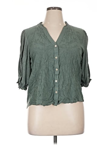 Democracy 3/4 Sleeve Button-Down Shirt (view 1)