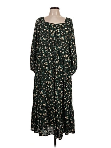Old Navy Casual Dress (view 1)