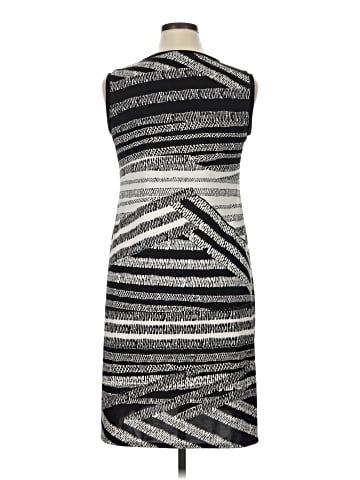 Sunny Leigh Casual Dress (view 2)
