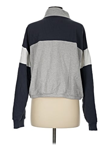 American Eagle Outfitters Pullover Sweater (view 2)