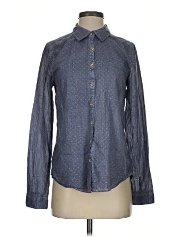 Maurices Long Sleeve Button-Down Shirt (view 1)