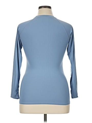 Unbranded 3/4 Sleeve T-Shirt (view 2)