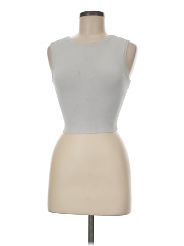Kendall & Kylie Sleeveless T-Shirt (view 1)