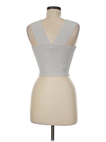 Kendall & Kylie Sleeveless T-Shirt (view 2)