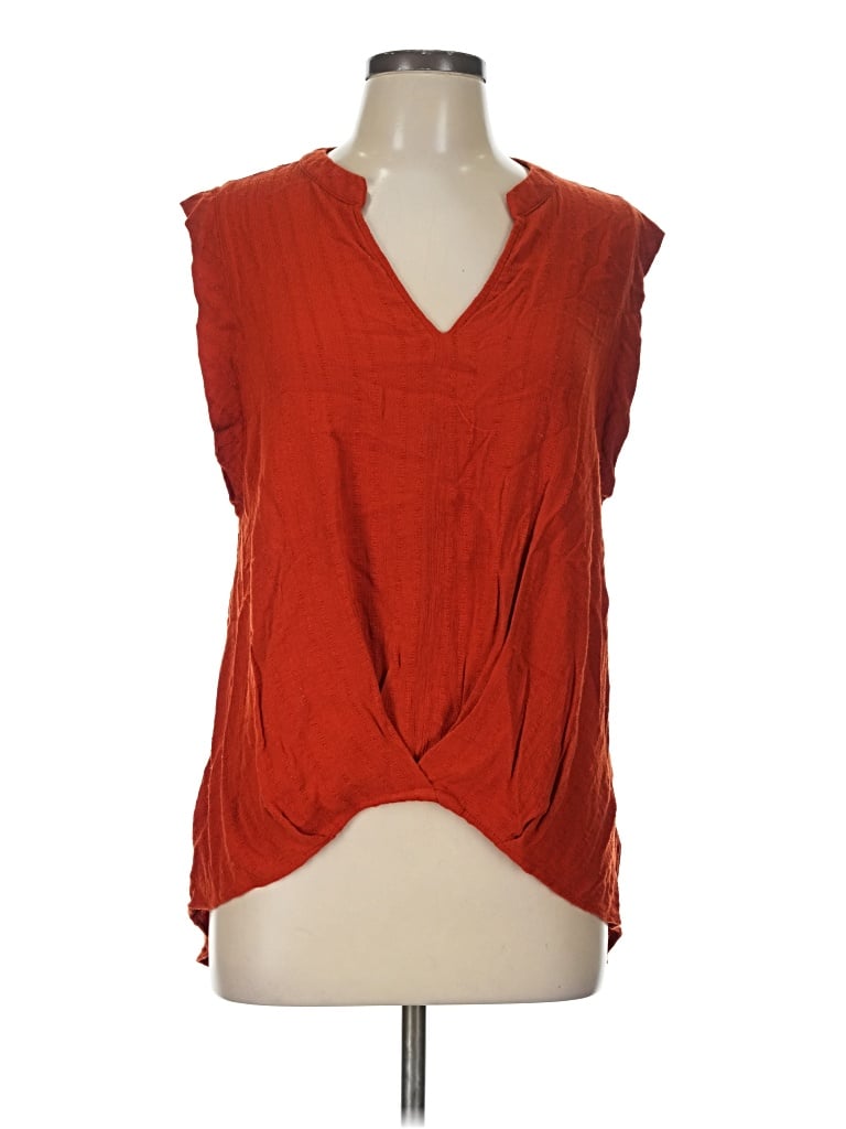 Pre-owned Universal Thread Sleeveless Blouse In Red