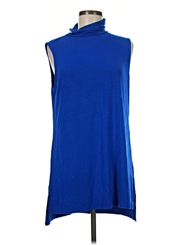 H By Halston Sleeveless T-Shirt (view 1)