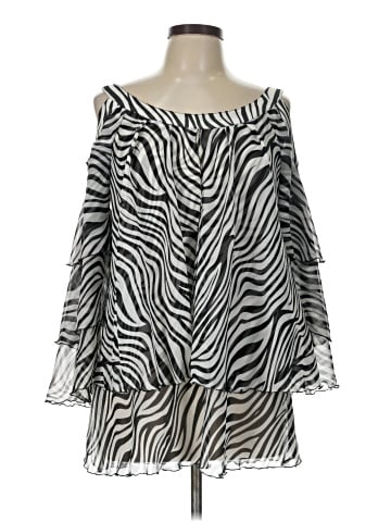 Hot In Hollywood 3/4 Sleeve Blouse (view 1)