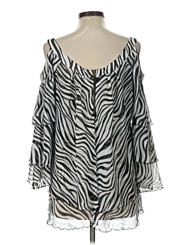 Hot In Hollywood 3/4 Sleeve Blouse (view 2)