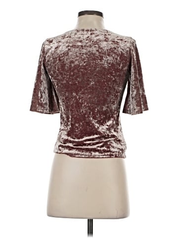 American Eagle Outfitters Short Sleeve Top (view 2)
