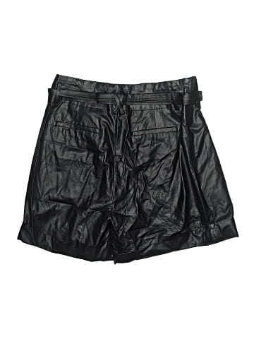 Elizabeth and James Shorts (view 2)