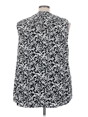 Woman Within Sleeveless T-Shirt (view 2)