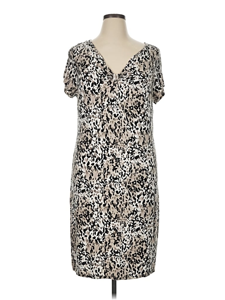 Pre-owned Dana Buchman Casual Dress In Ivory