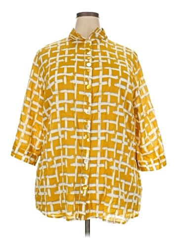 Ethyl 3/4 Sleeve Button-Down Shirt (view 1)