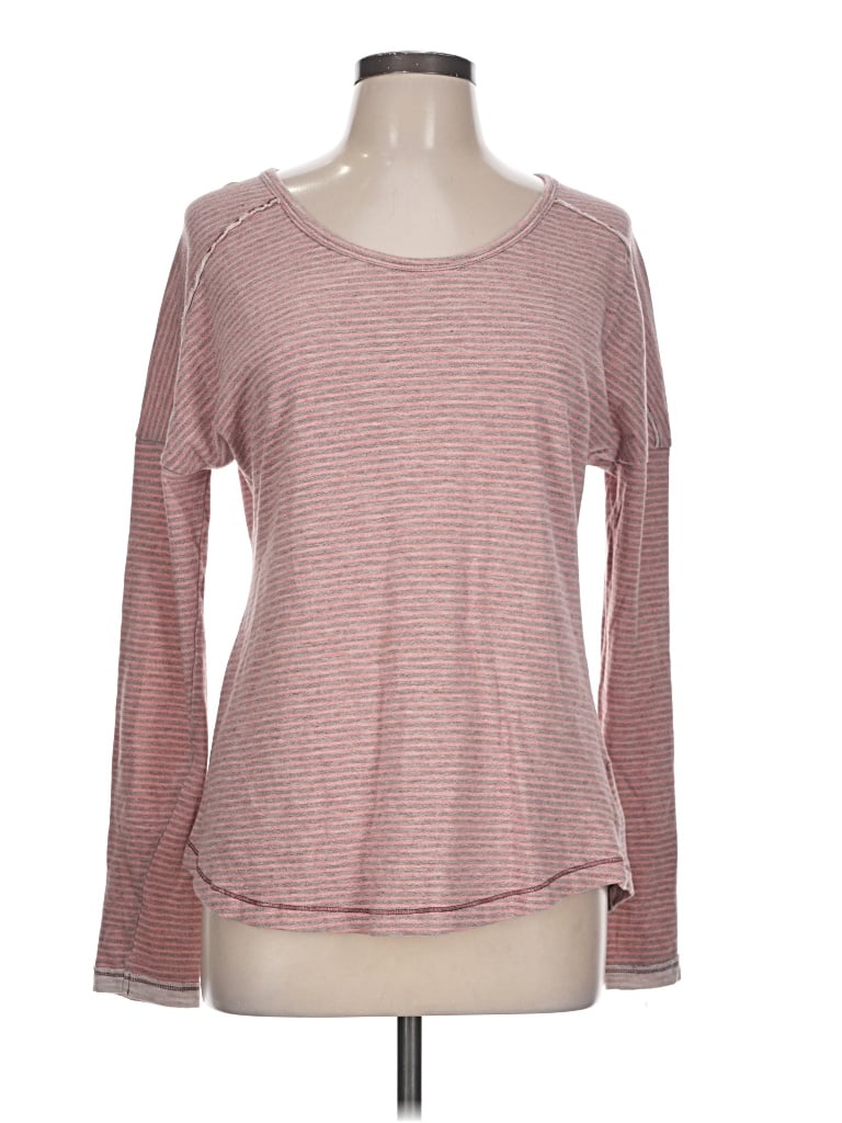 Pre-owned Columbia Long Sleeve T-shirt In Red