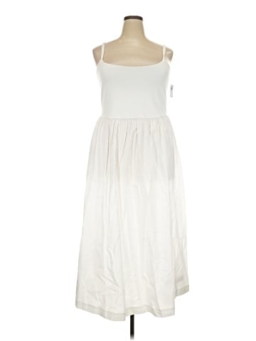 Old Navy Casual Dress (view 1)
