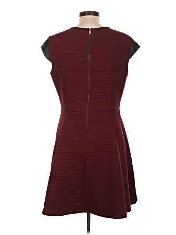 Mossimo Casual Dress (view 2)