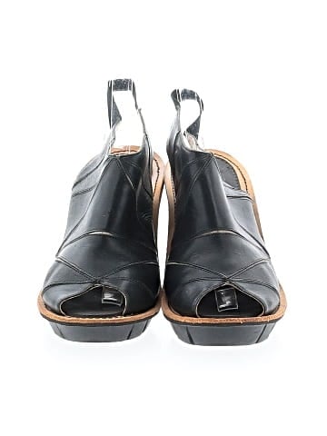 Camper Wedges (view 2)