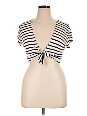 Charlotte Russe Short Sleeve Top (view 1)