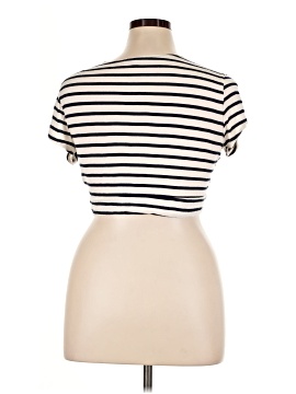 Charlotte Russe Short Sleeve Top (view 2)