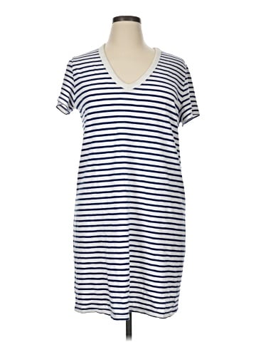 Universal Thread Casual Dress (view 1)