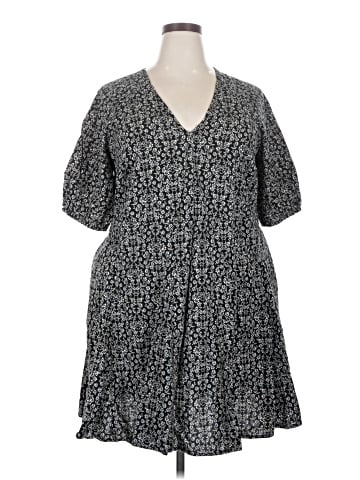 Universal Thread Casual Dress (view 1)