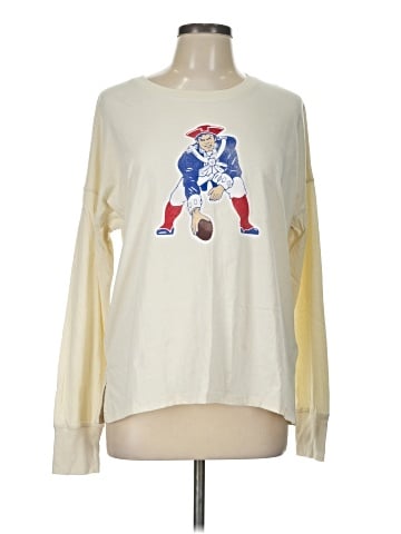 Fanatics Long Sleeve T-Shirt (view 1)