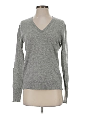 Uniqlo Pullover Sweater (view 1)
