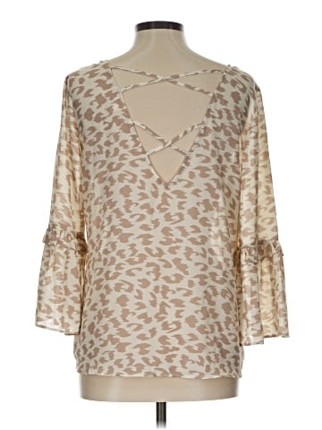 Charming Charlie 3/4 Sleeve Blouse (view 2)