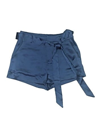 En Creme Shorts (view 1)