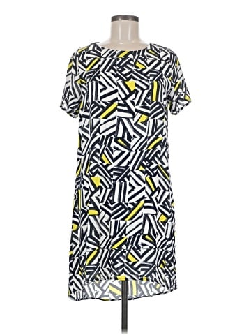 Everly Casual Dress (view 1)