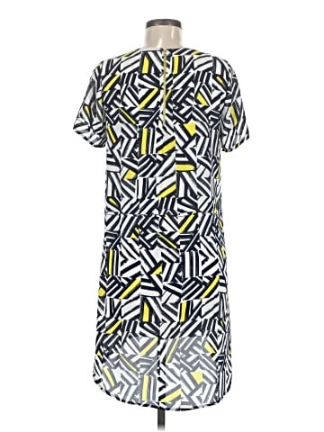 Everly Casual Dress (view 2)