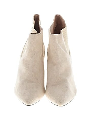 Journee Collection Ankle Boots (view 2)