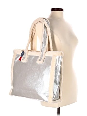 Kelly & Katie Tote (view 2)