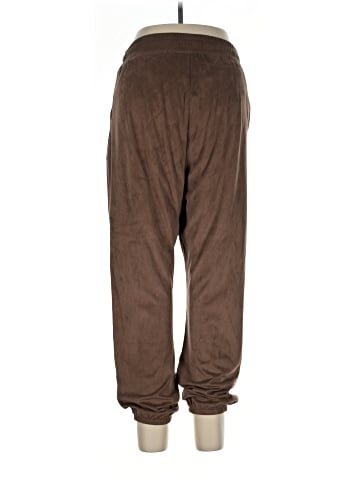 Lyssé Casual Pants (view 2)