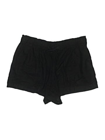 Gap Shorts (view 1)