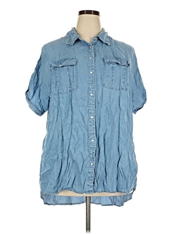 Cato Short Sleeve Button-Down Shirt (view 1)