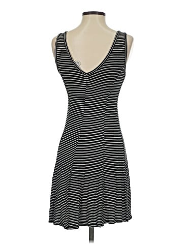 American Eagle Outfitters Casual Dress (view 2)