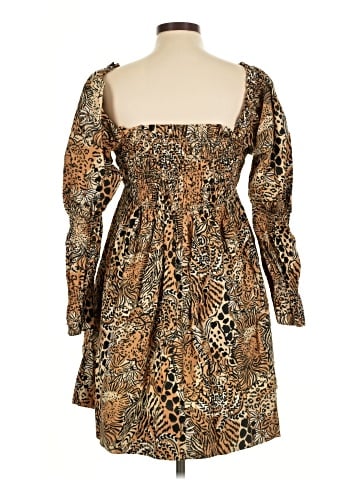 Lilly Pulitzer Casual Dress (view 2)