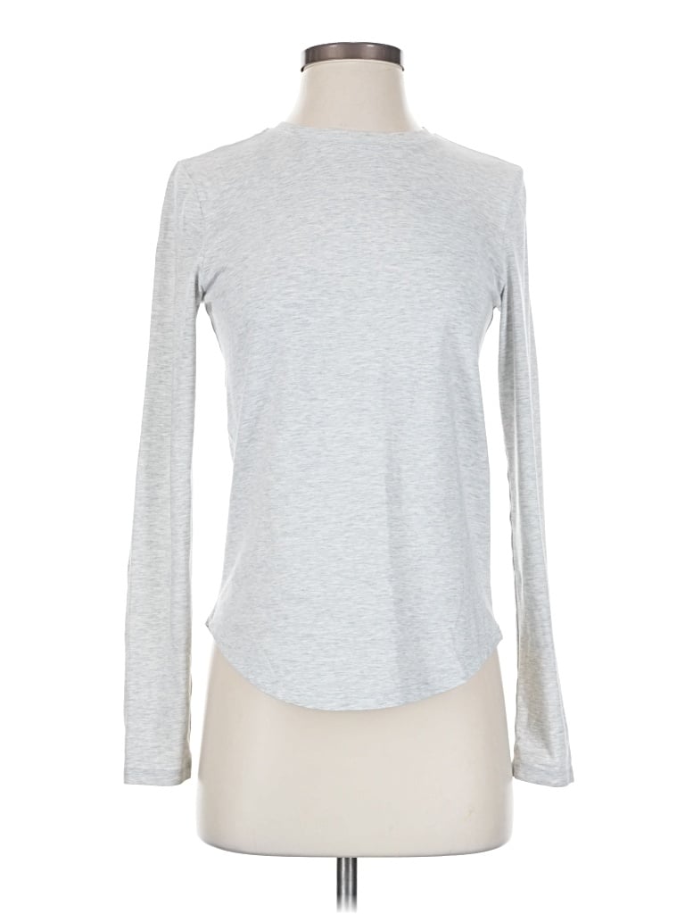 Pre-owned Lululemon Athletica Long Sleeve T-shirt In Silver