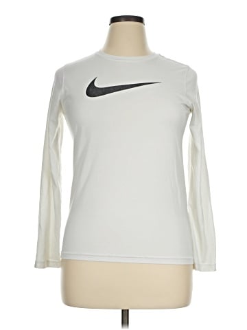 Nike Long Sleeve T-Shirt (view 1)
