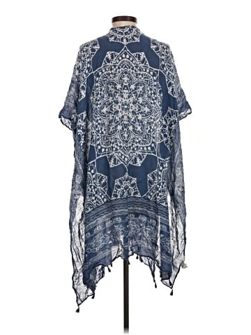 Unbranded Poncho (view 2)