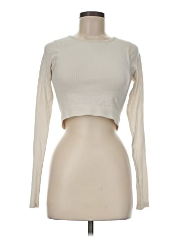 Lululemon Athletica Long Sleeve T-Shirt (view 1)