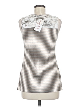 Aventura Sleeveless Top (view 2)